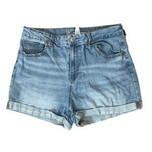 No Boundaries Shorts size 15 Denim Women's Shorts